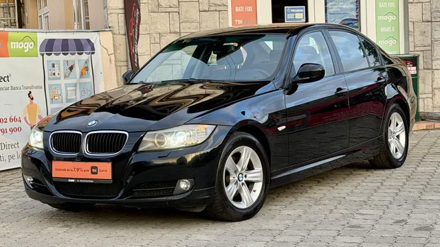 BMW 3 SERIES