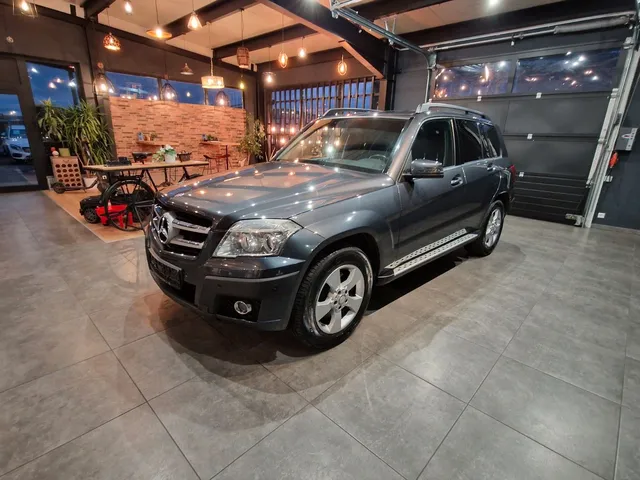 MERCEDES-BENZ GLK