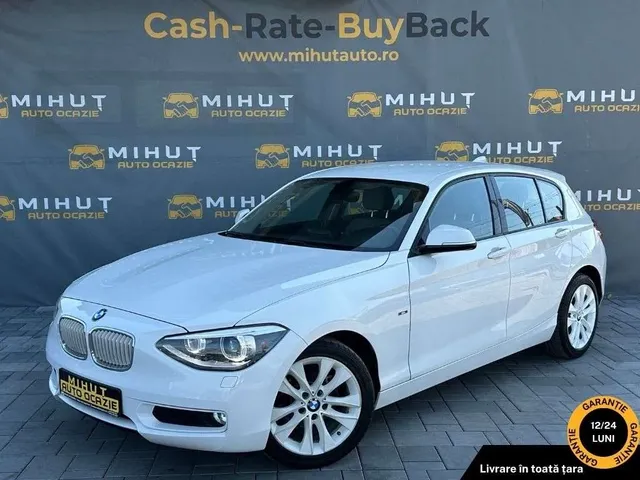 BMW 1 SERIES