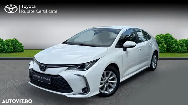 TOYOTA COROLLA