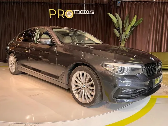 BMW 5 SERIES