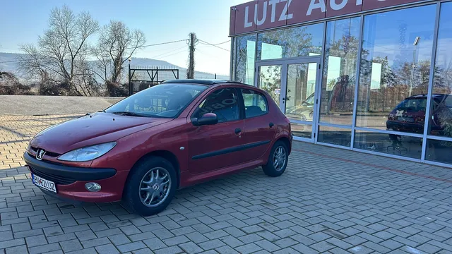 PEUGEOT 206