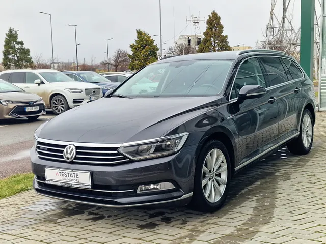 VOLKSWAGEN PASSAT