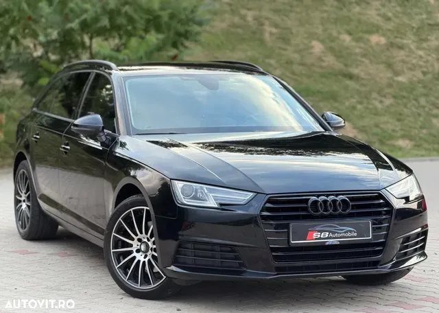 AUDI A4 AVANT