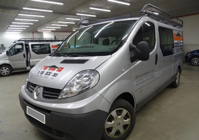 RENAULT TRAFIC