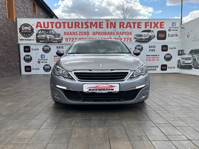 PEUGEOT 308