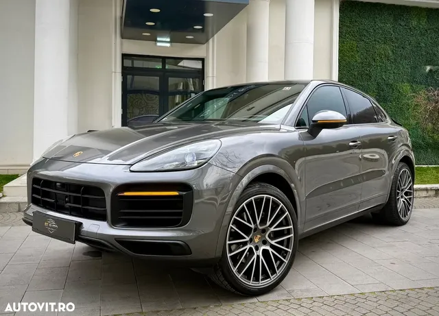 PORSCHE CAYENNE COUPE