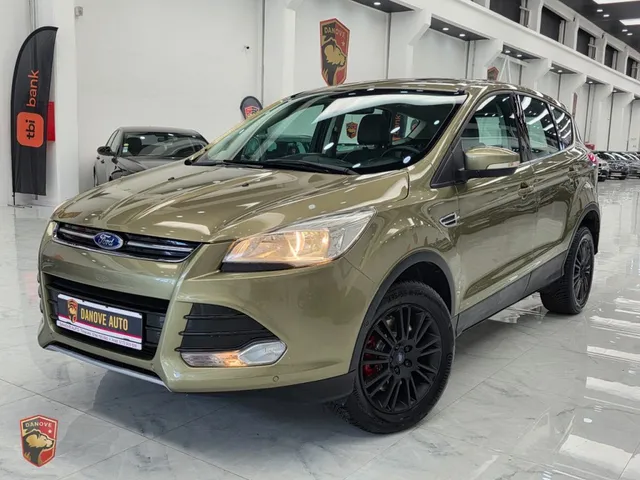 FORD KUGA
