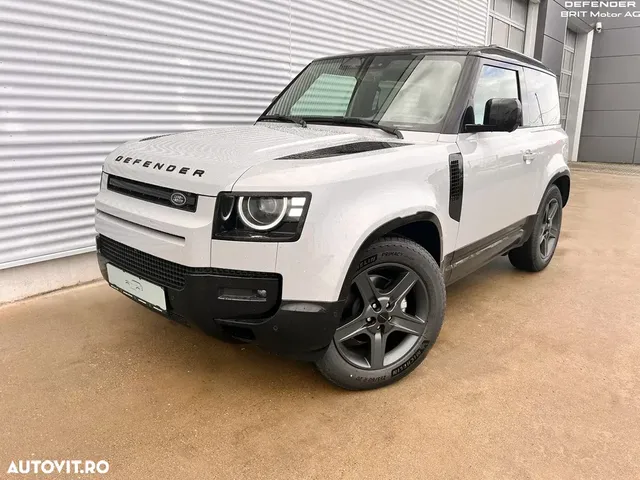LAND ROVER DEFENDER