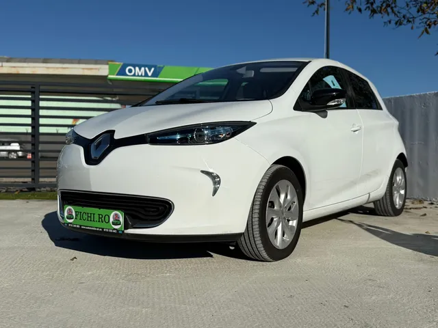 RENAULT ZOE
