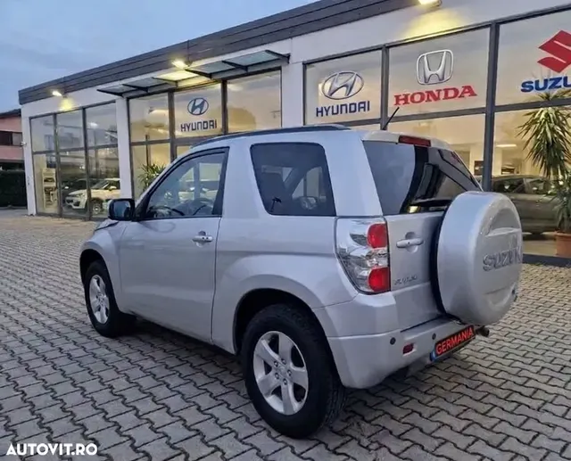SUZUKI GRAND VITARA