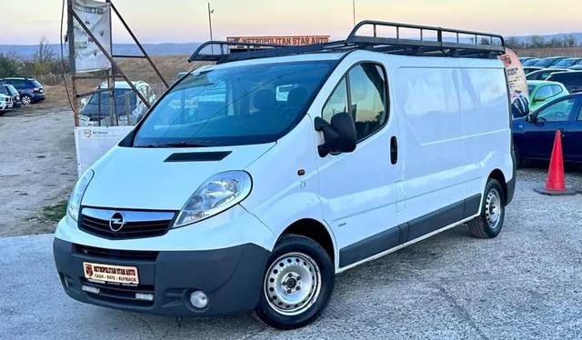 OPEL VIVARO