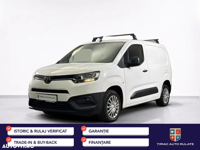 TOYOTA PROACE