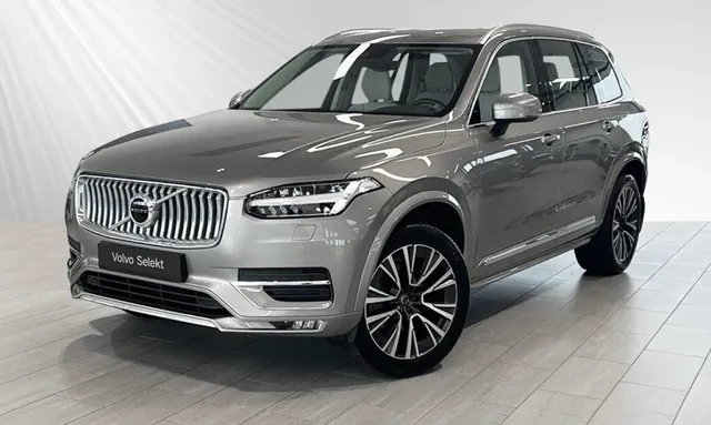 VOLVO XC90