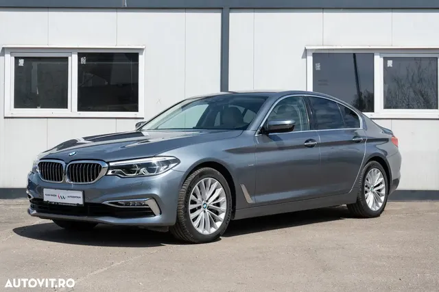 BMW 5 SERIES