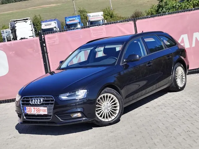 AUDI A4