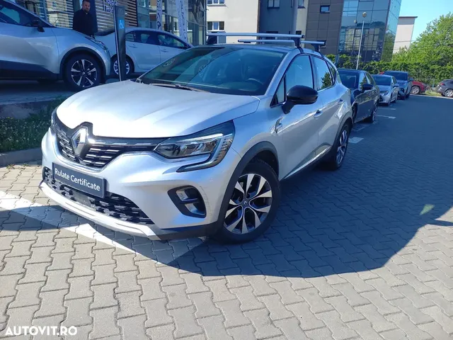 RENAULT CAPTUR