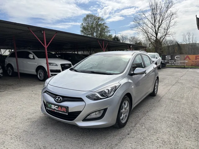 HYUNDAI I30