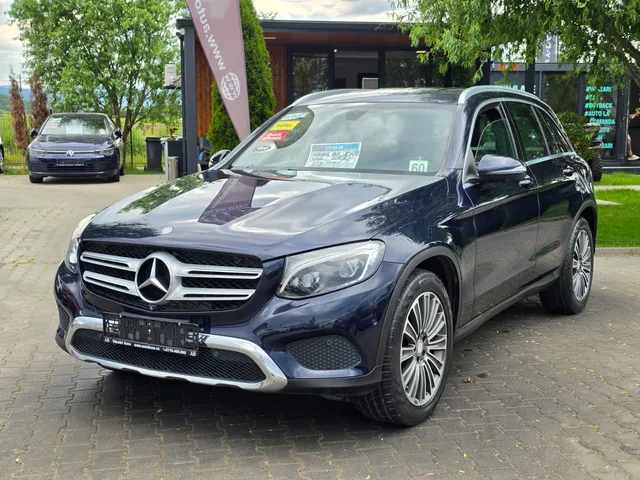 MERCEDES-BENZ GLC