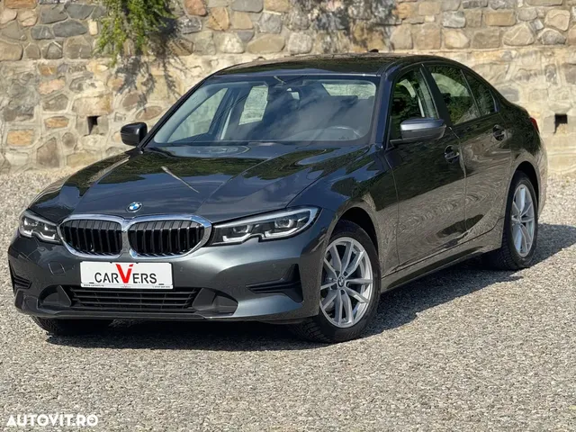 BMW 3 SERIES