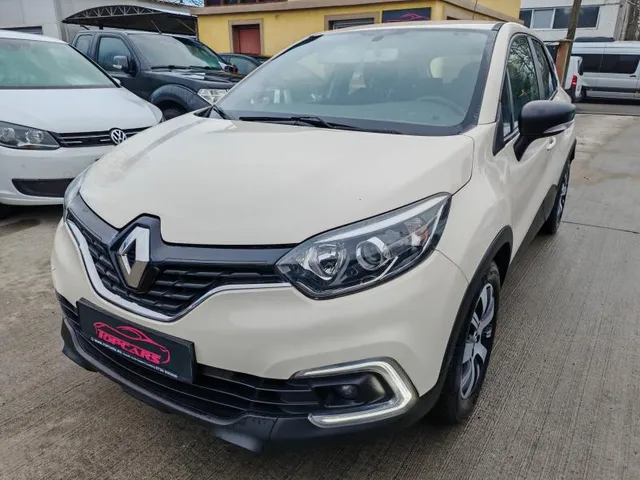 RENAULT CAPTUR