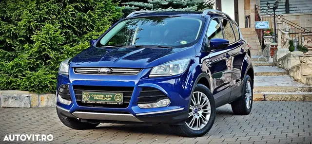 FORD KUGA