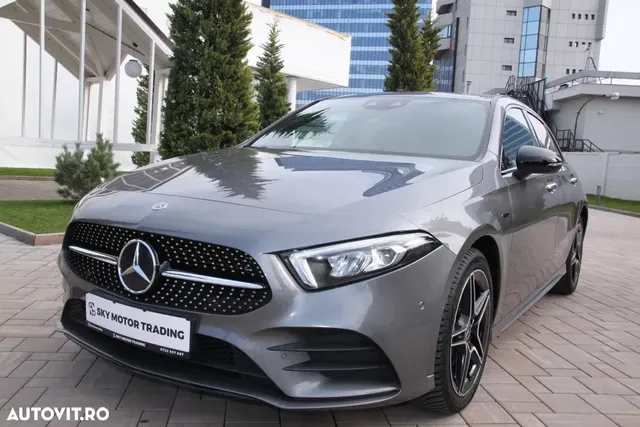 MERCEDES-BENZ A CLASS