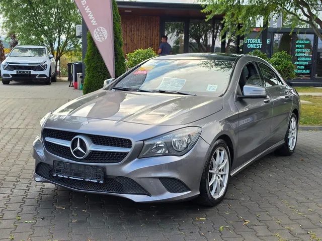 MERCEDES-BENZ CLA
