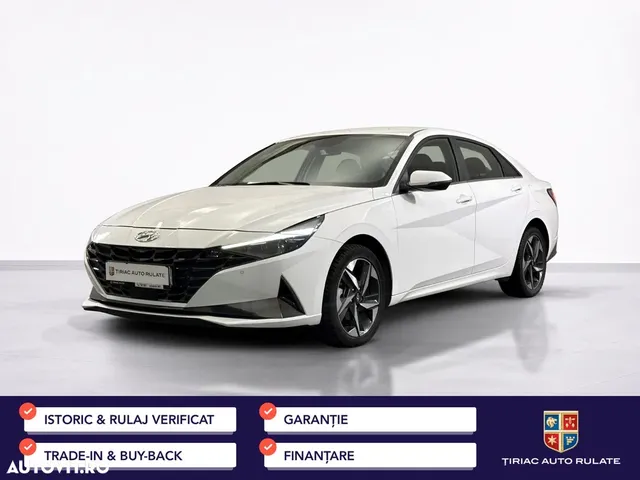 HYUNDAI ELANTRA