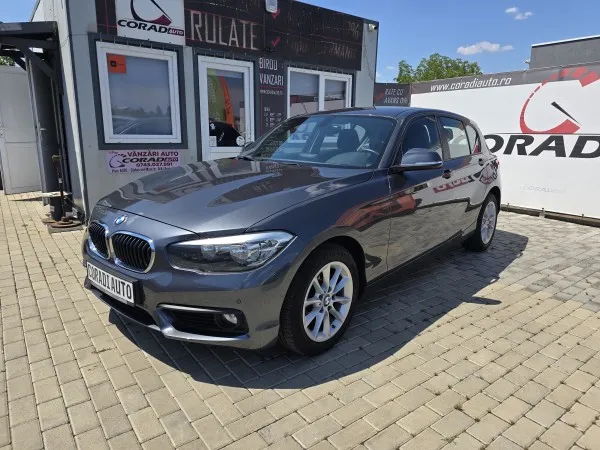 BMW 1 SERIES